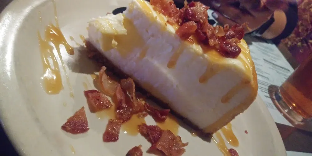 Bacon Caramel Cheesecake